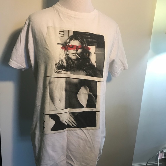 Urban Outfitters Tops - White t-shirt with lady smoking - Urban Outfitters